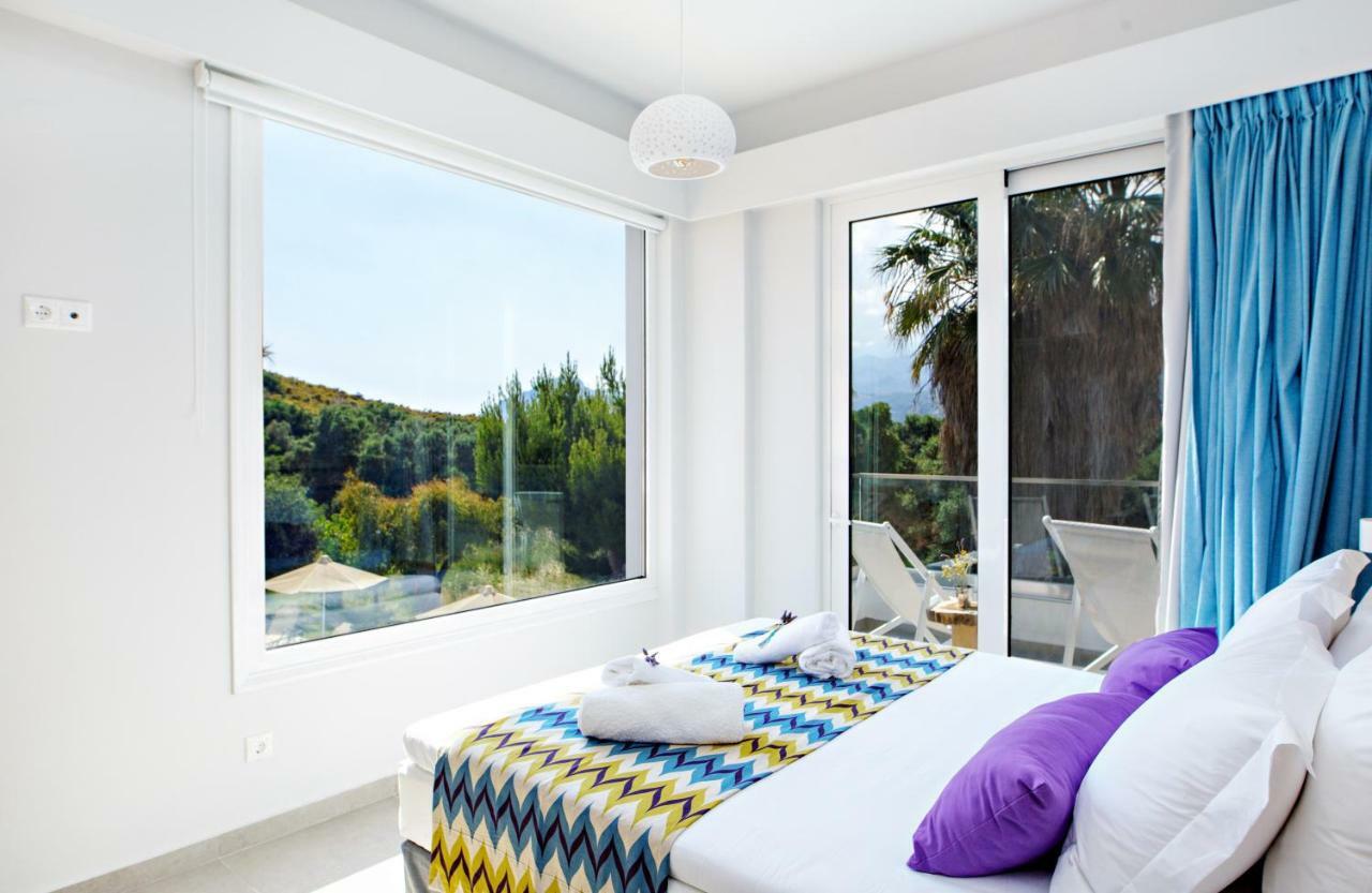 Irida Guesthouse By The Pool Plakias Exteriör bild