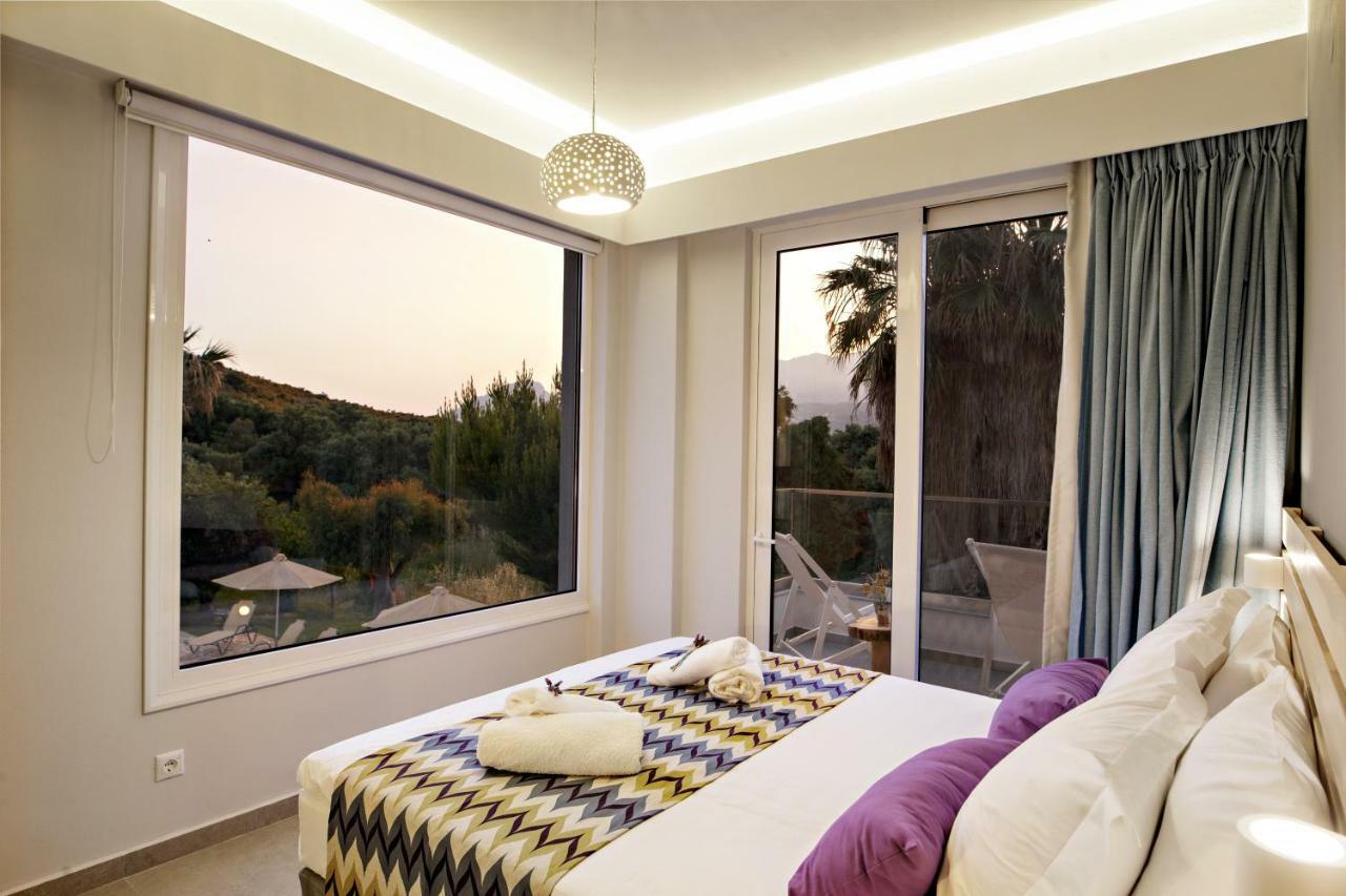 Irida Guesthouse By The Pool Plakias Exteriör bild